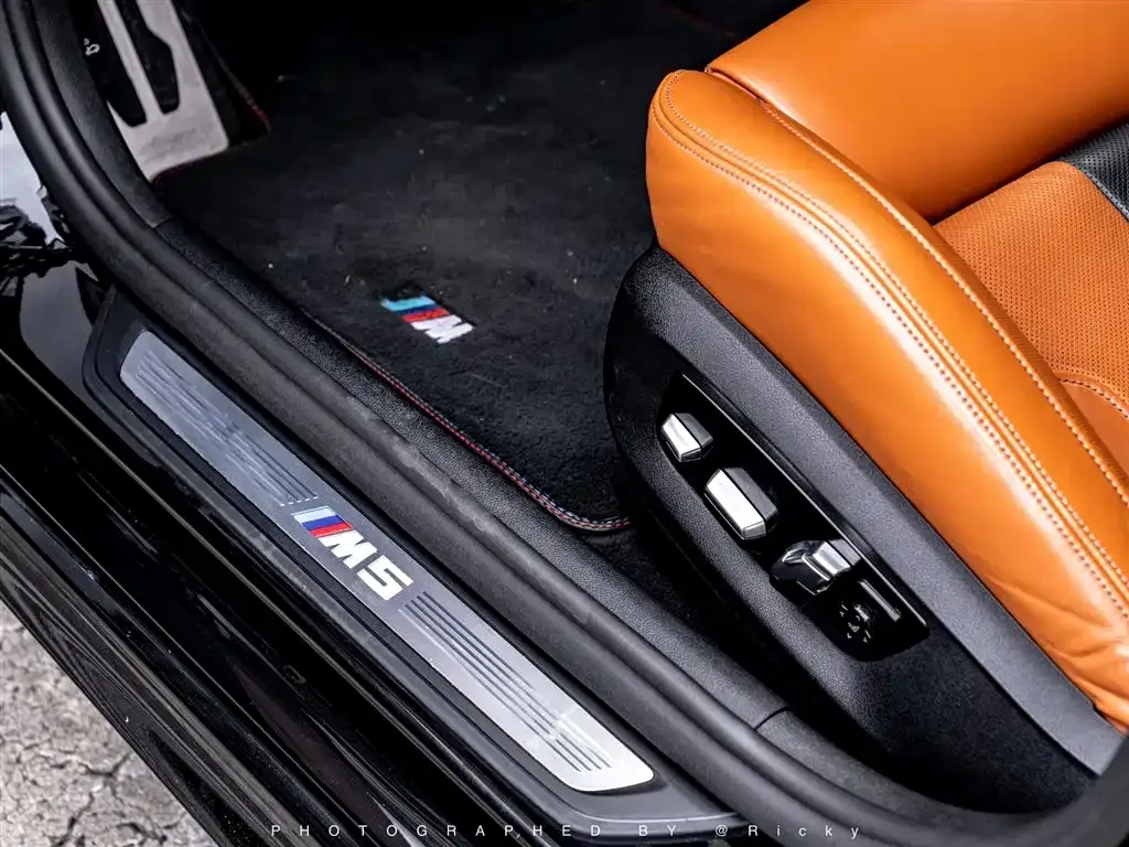 BMW M5 2022 из CN, фото 10