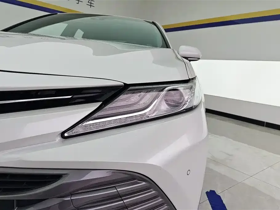 Toyota Camry 2021 из CN, фото 7