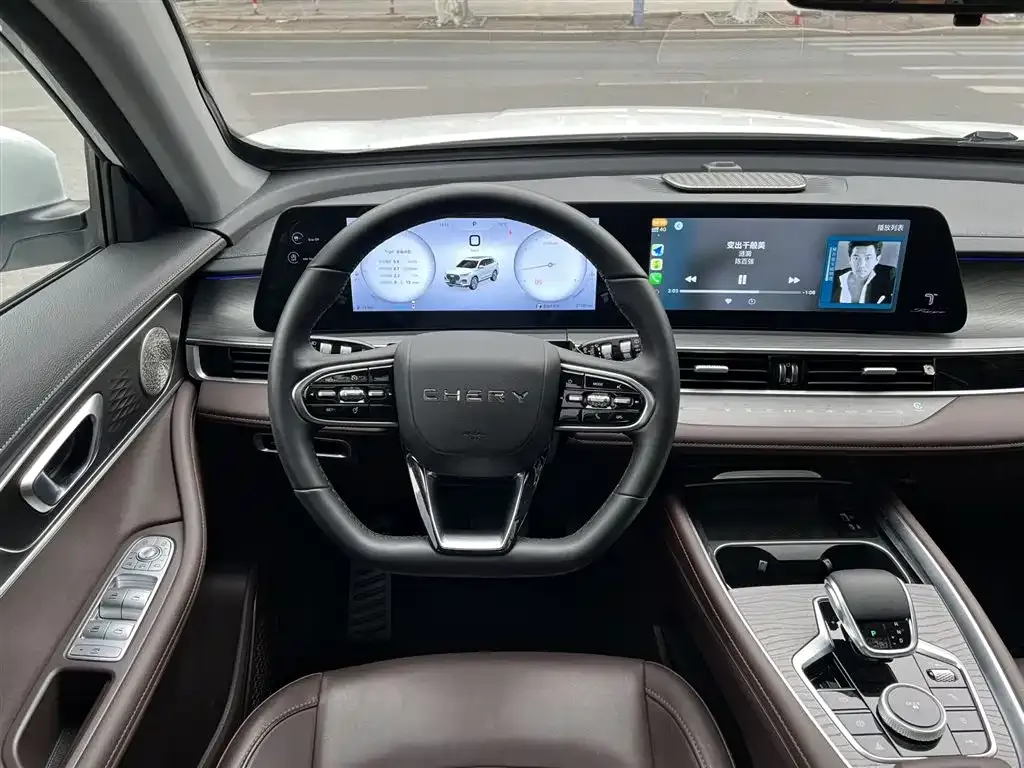 Chery Tiggo 8 PLUS — фото 2