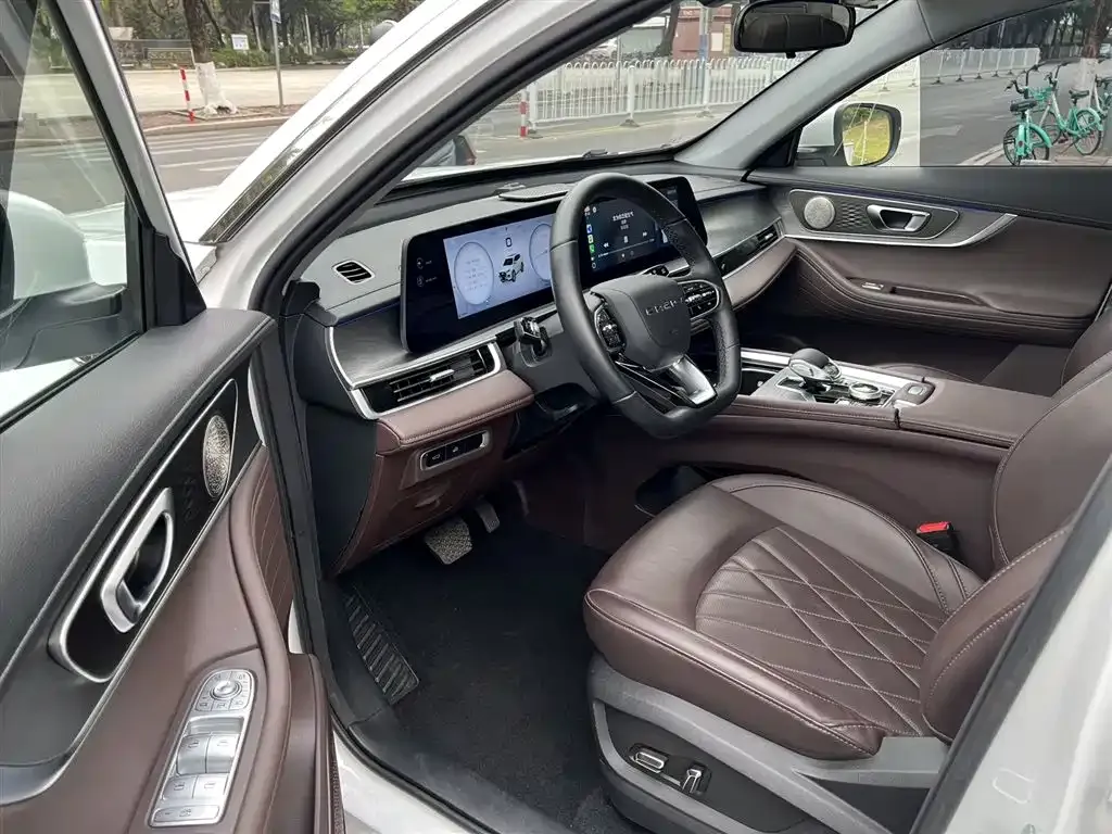 Chery Tiggo 8 PLUS — фото 3
