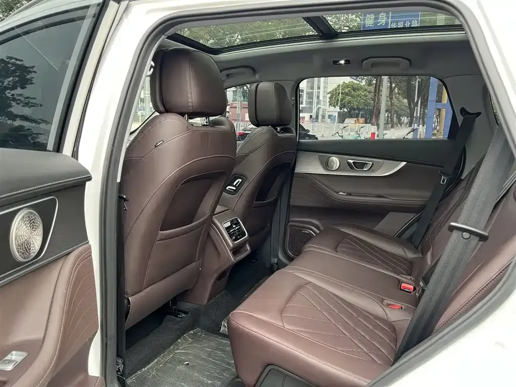 Chery Tiggo 8 PLUS — фото 4