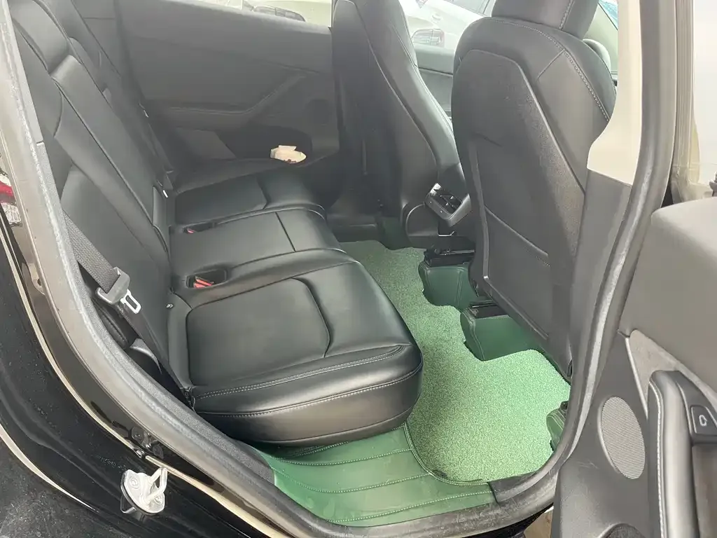 Tesla Model Y 2023 из CN, фото 5