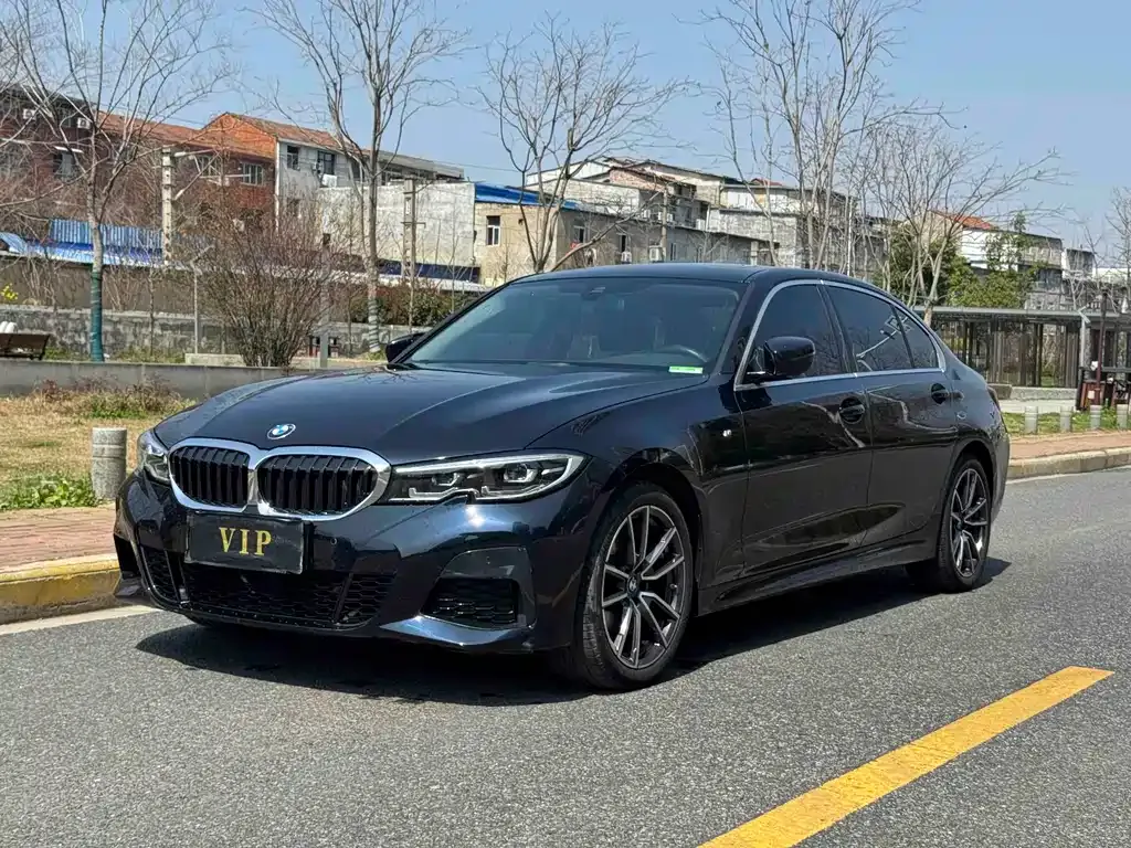 BMW 3 Series — фото 1