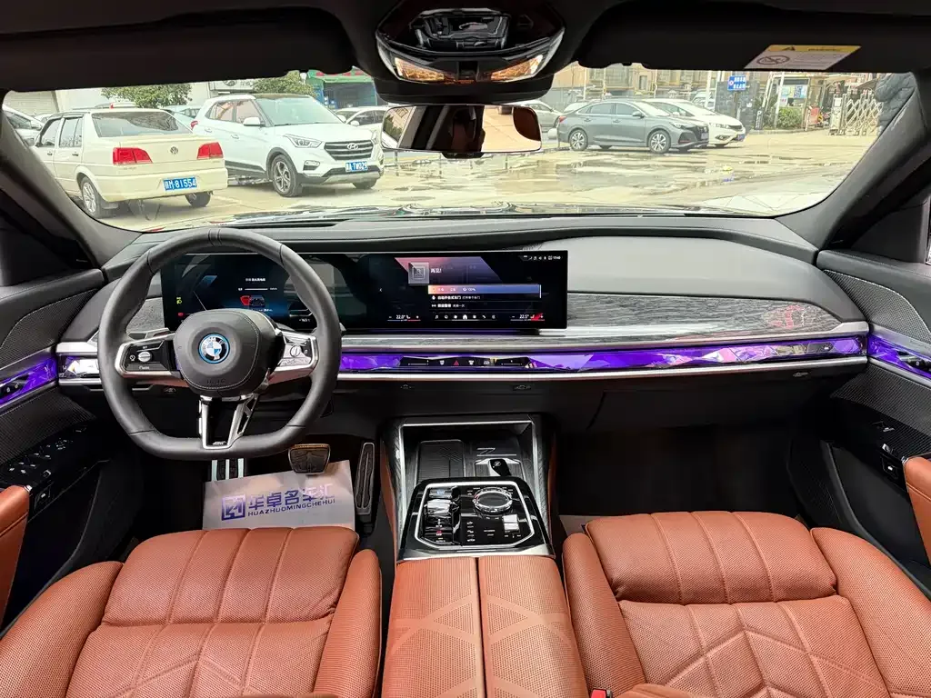 BMW i7 2024 из CN, фото 6