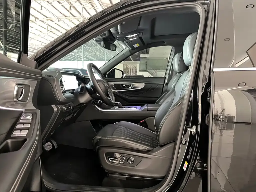 GAC Motor Trumpchi GS8 — фото 6