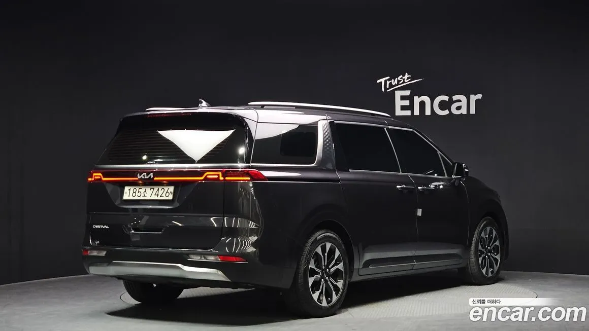 Kia Carnival — фото 2
