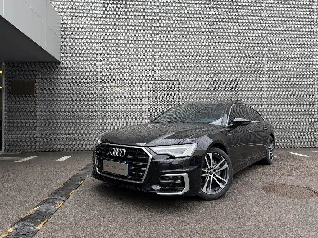 Audi A6L 2023 из CN, фото 1