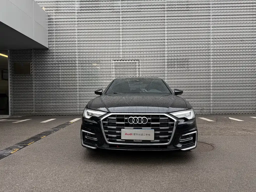 Audi A6L 2023 из CN, фото 7