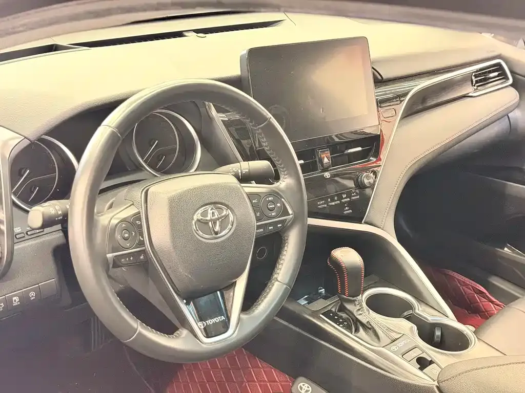 Toyota Camry 2023 из CN, фото 3