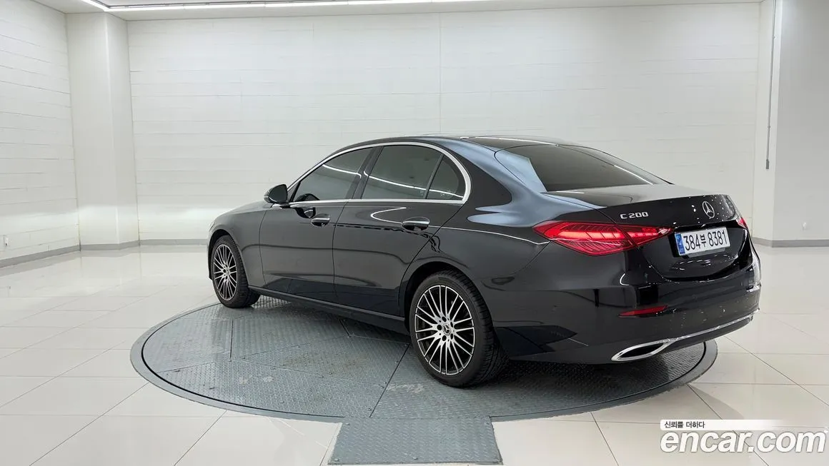 Mercedes-Benz C-Class 2023 из KR, фото 9