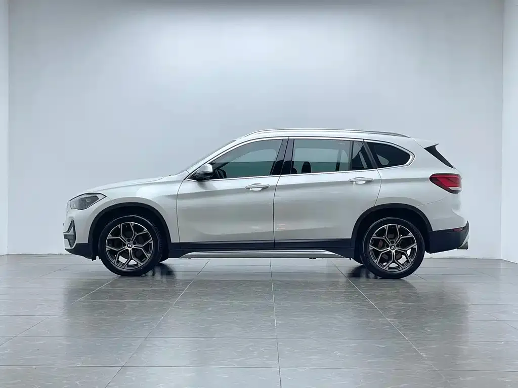 BMW X1 2022 из CN, фото 6