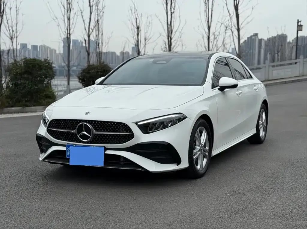 Mercedes-Benz A-Class 2024 из CN, фото 1