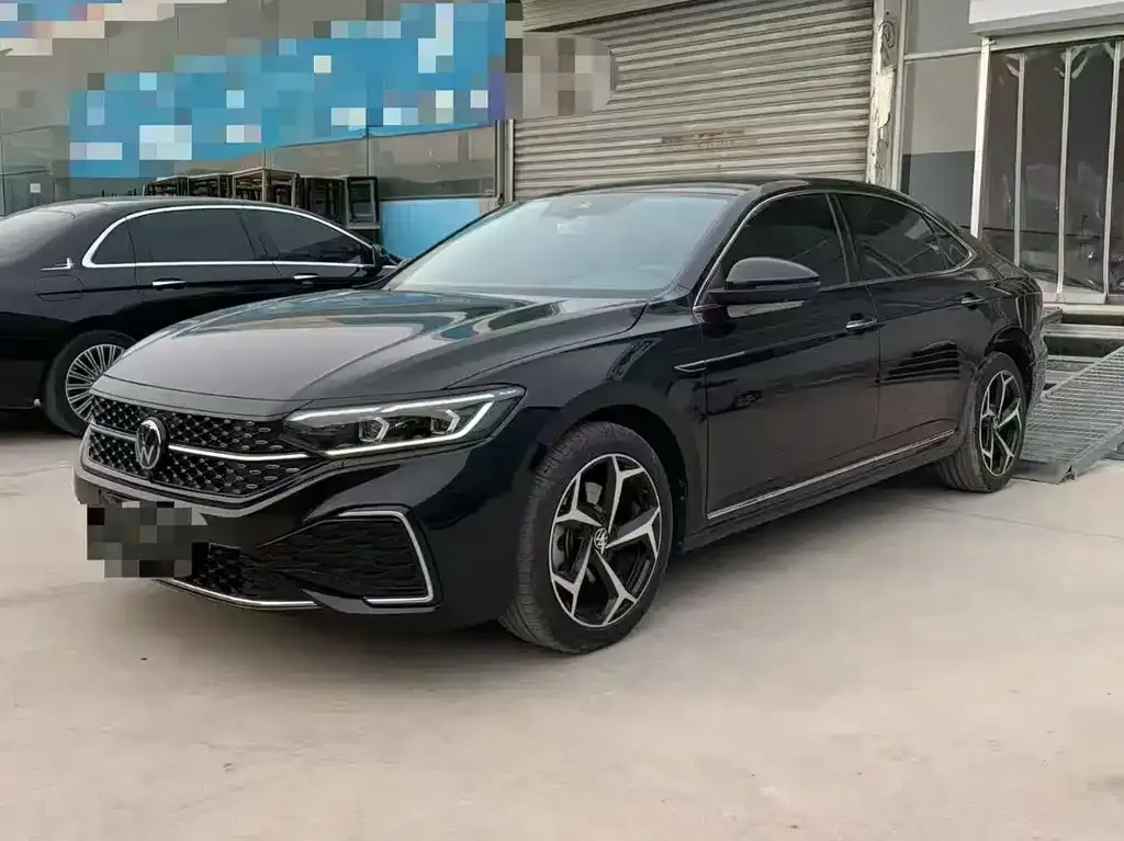 Volkswagen Passat 2024 из CN, фото 1