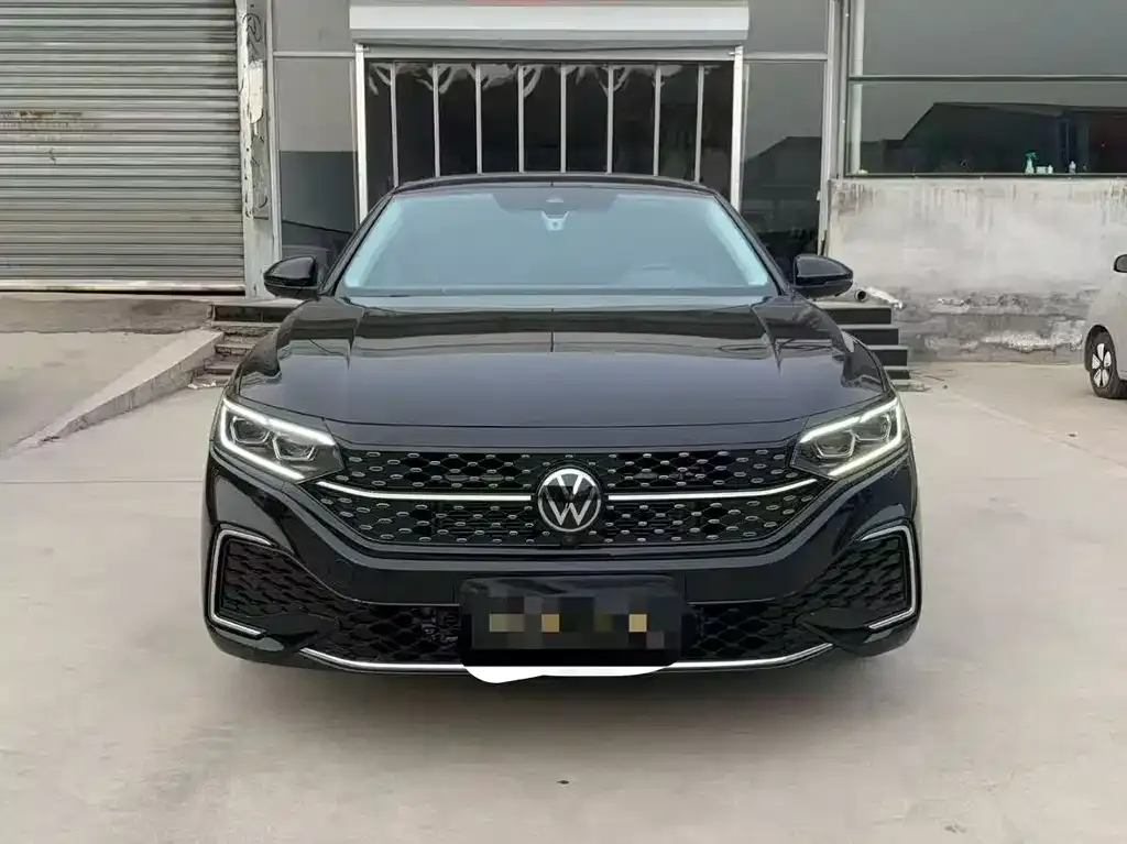 Volkswagen Passat 2024 из CN, фото 4