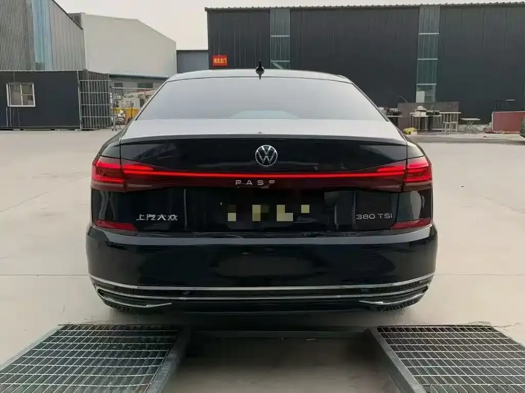 Volkswagen Passat 2024 из CN, фото 9