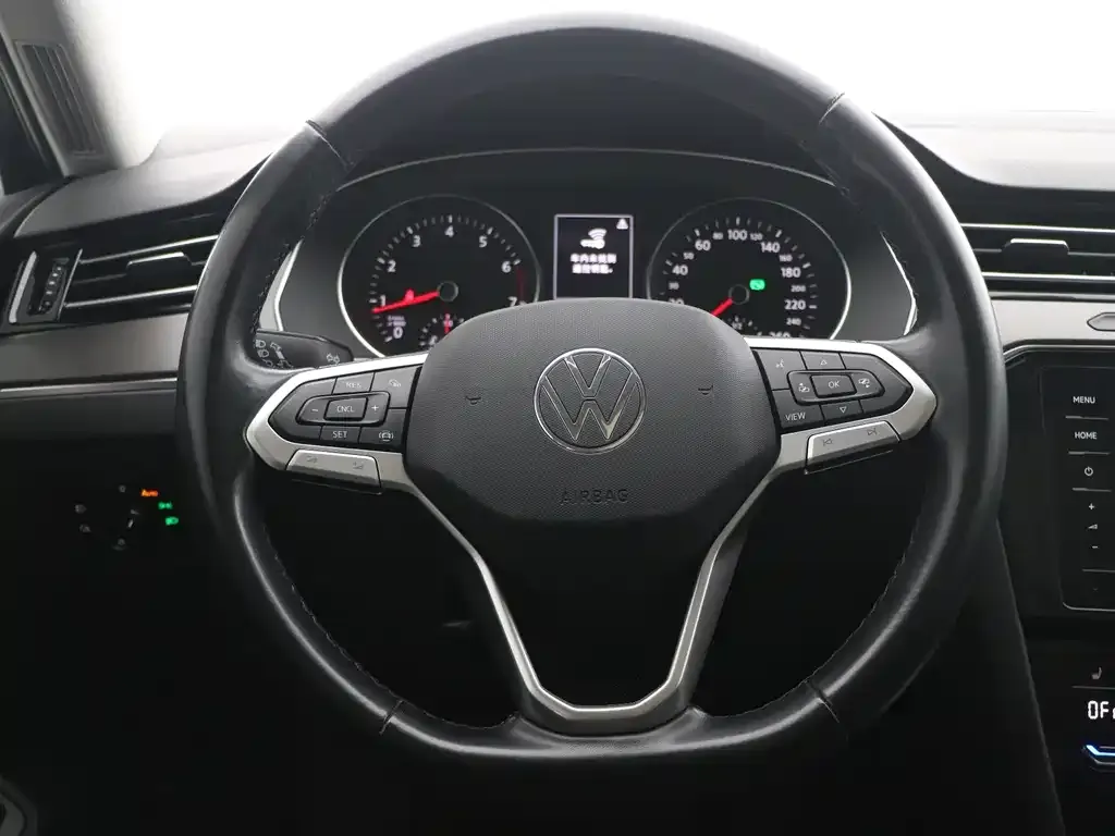 Volkswagen Magotan 2022 из CN, фото 5