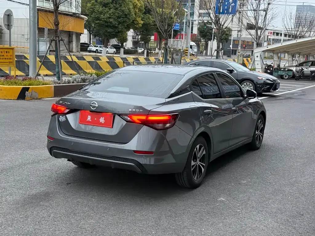 Nissan Sylphy 2022 из CN, фото 8