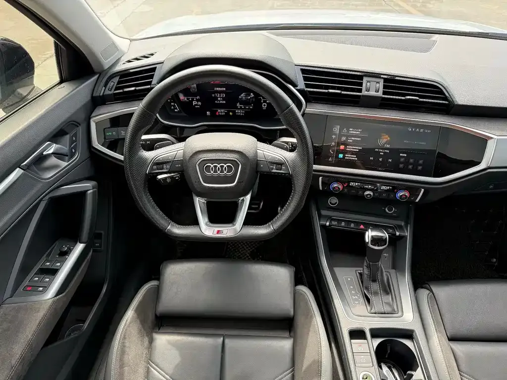 Audi Q3 Sportback 2022 из CN, фото 10