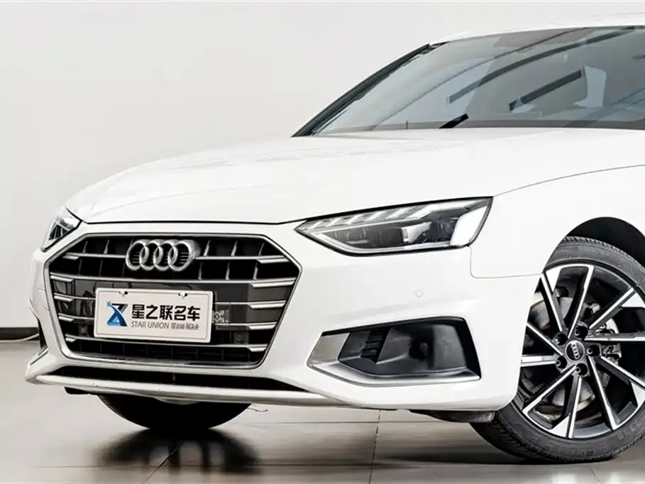 Audi A4L 2022 из CN, фото 9
