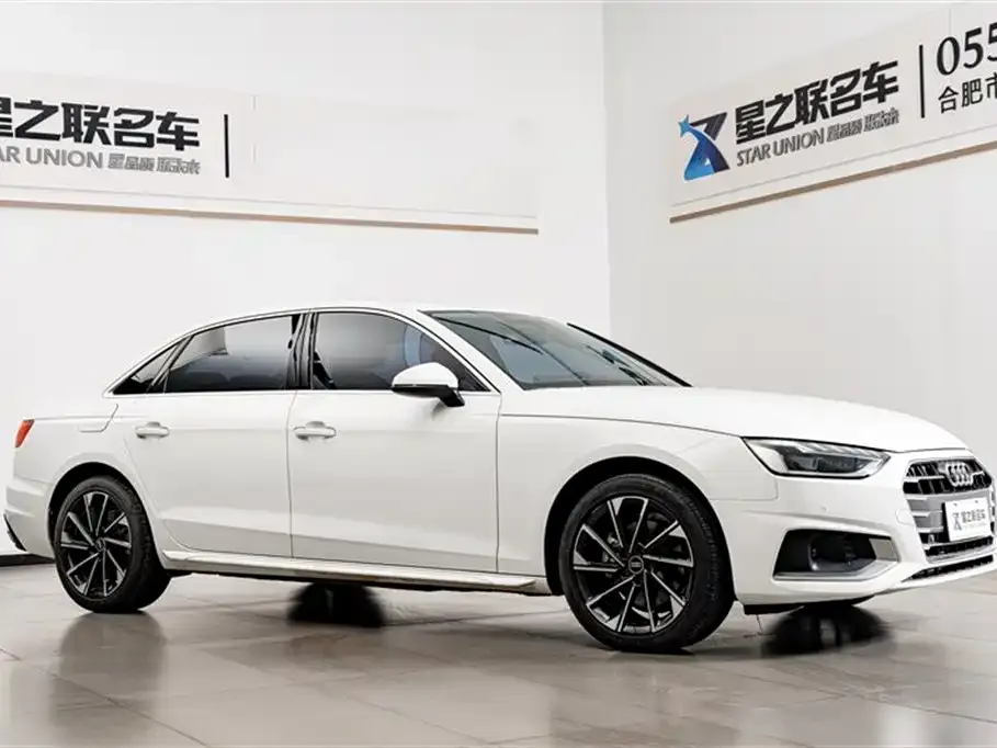 Audi A4L 2022 из CN, фото 5