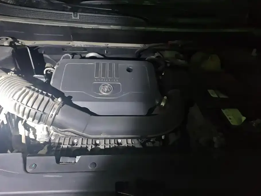 Buick Enclave 2023 из CN, фото 9