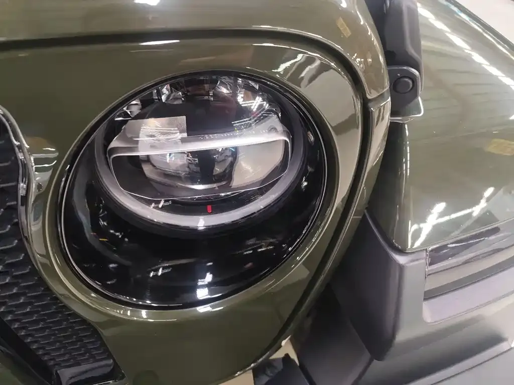 Jeep Wrangler 2023 из CN, фото 8