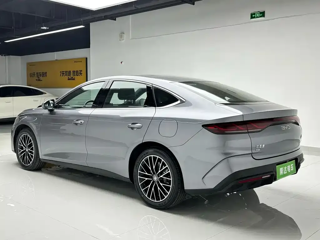 BYD Qin L — фото 4