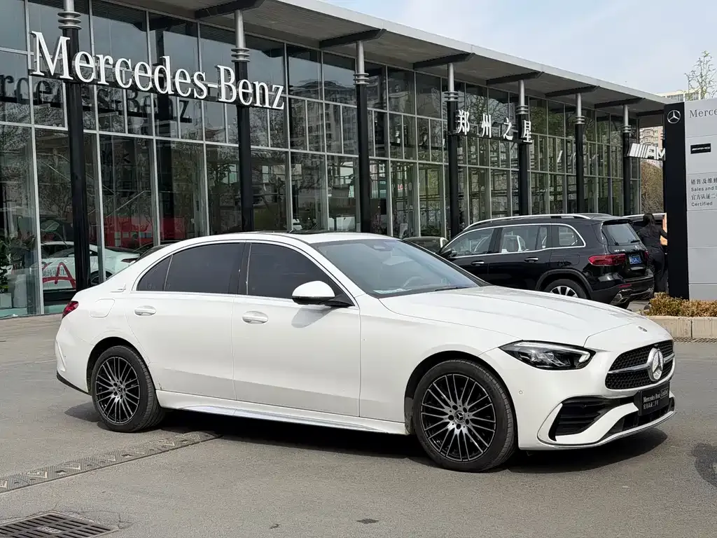 Mercedes-Benz C-Class — фото 10