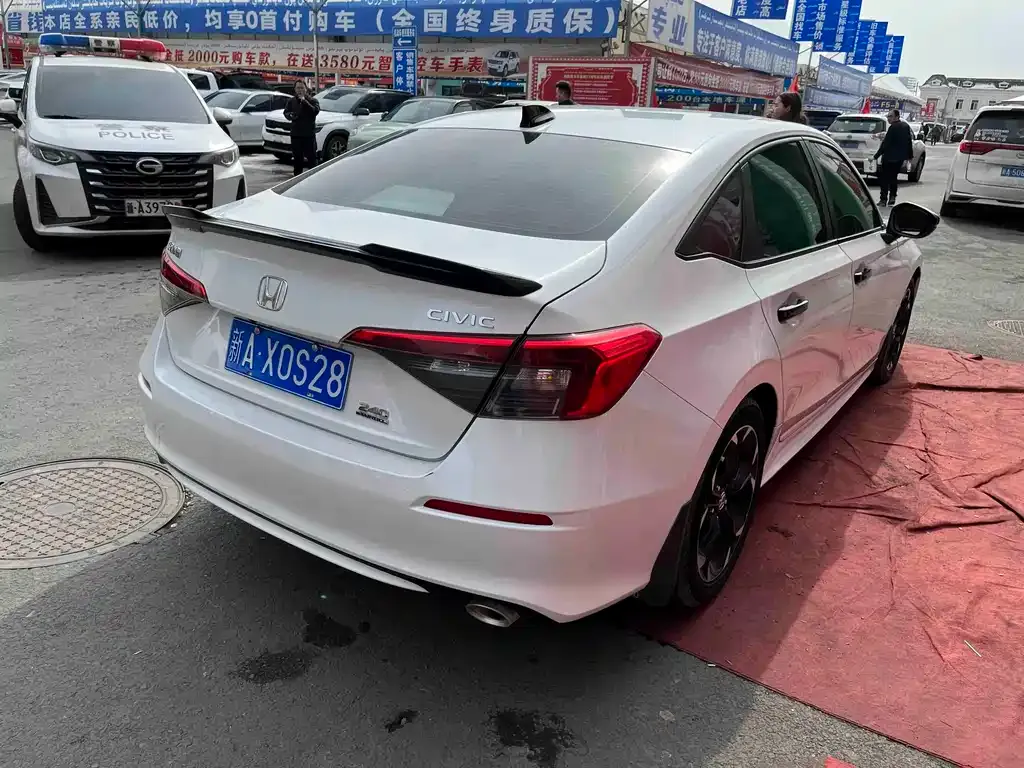 Honda Civic — фото 3