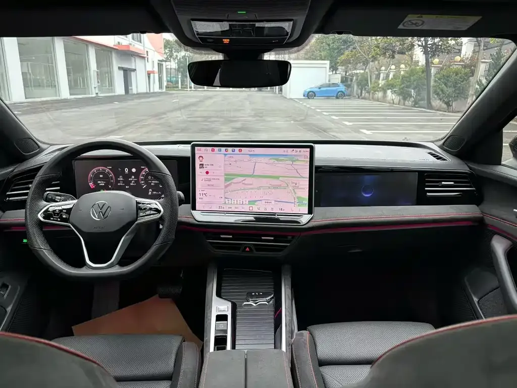 Volkswagen Magotan 2024 из CN, фото 6