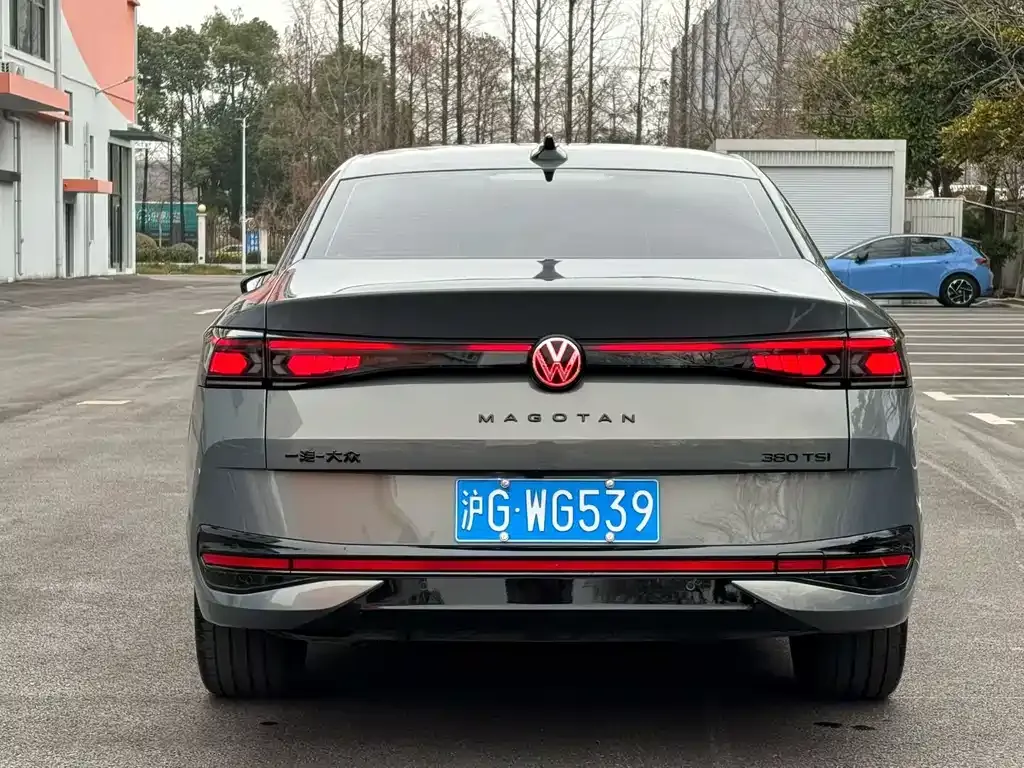 Volkswagen Magotan 2024 из CN, фото 8