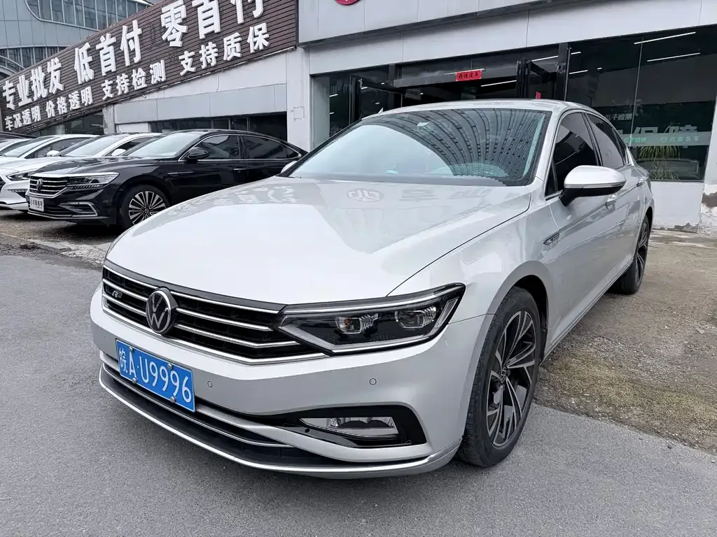 Volkswagen Magotan 2022 из CN, фото 1