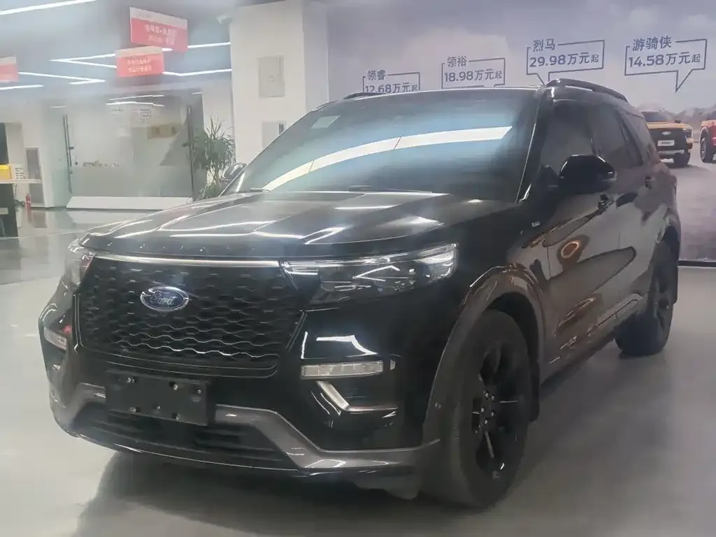 Ford Explorer 2021 из CN, фото 1