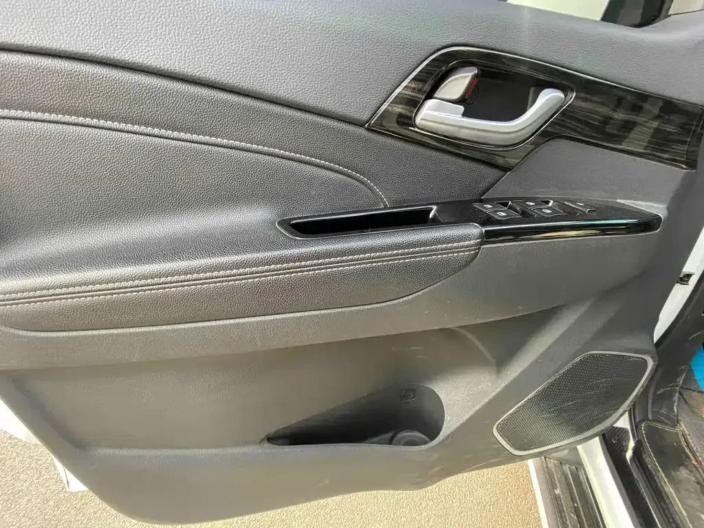 Isuzu Lingtuo 2021 из CN, фото 8