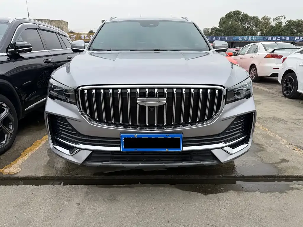 Geely Xingyue L — фото 10