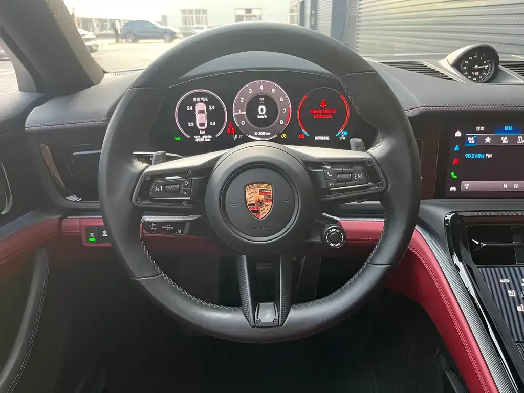 Porsche Panamera 2024 из CN, фото 8