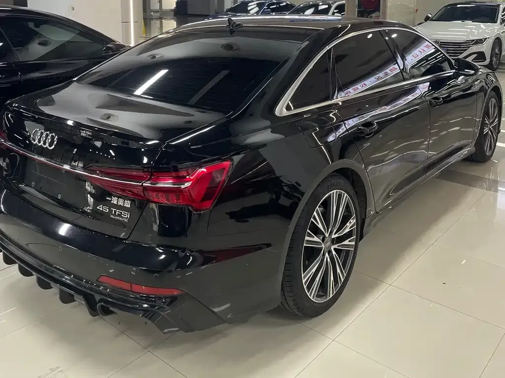 Audi A6L 2021 из CN, фото 4