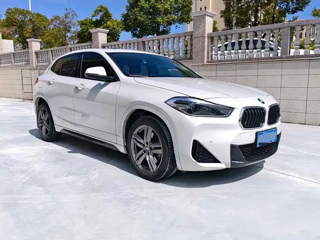 BMW X2 — фото 8