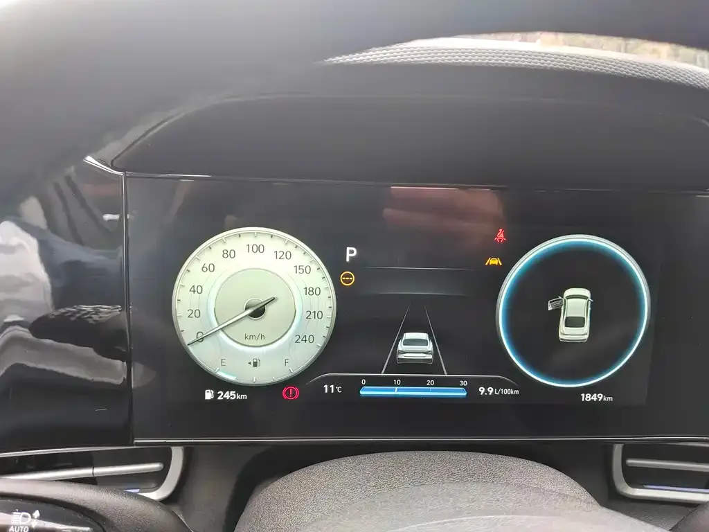 Hyundai Elantra 2023 из CN, фото 3