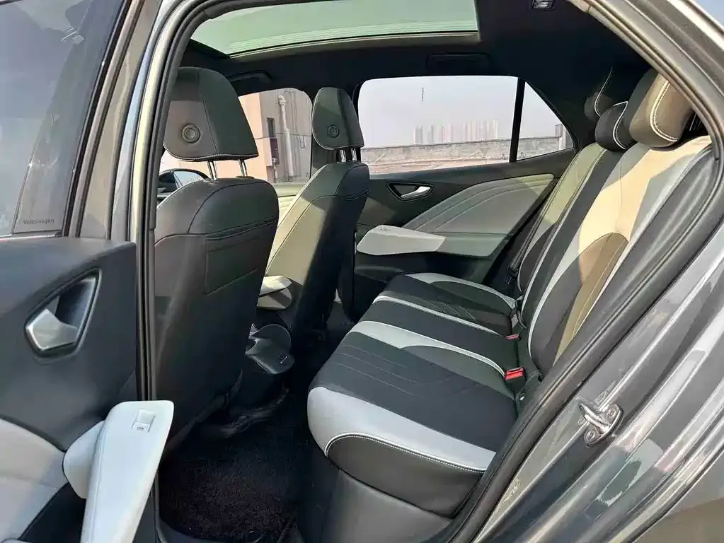 Volkswagen ID.3 2025 из CN, фото 9