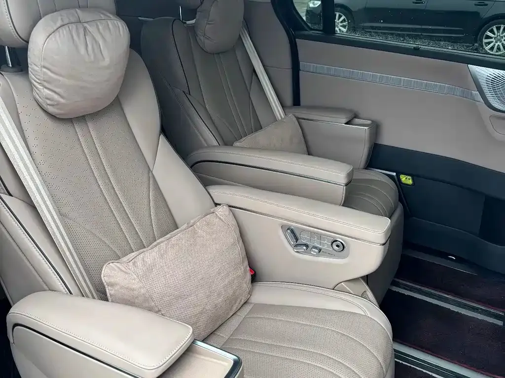 XPeng X9 2025 из CN, фото 3