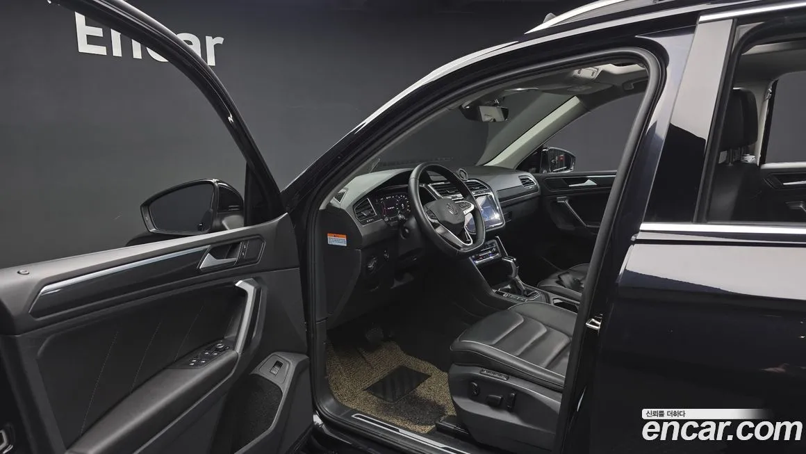 Volkswagen Tiguan — фото 5