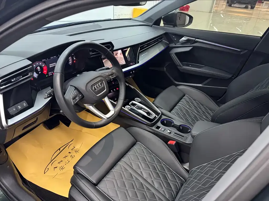 Audi A3 2025 из CN, фото 8