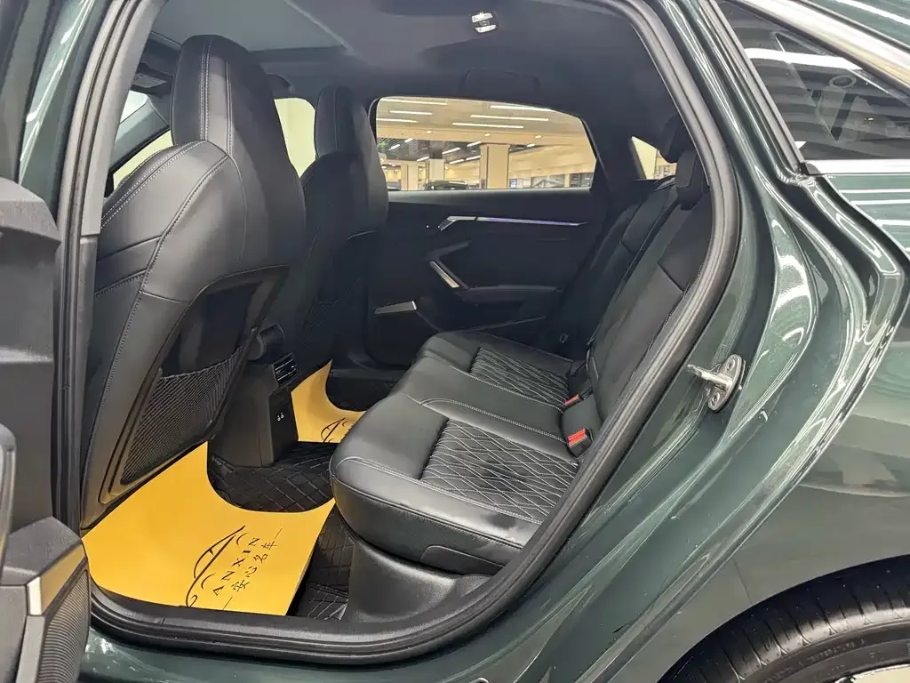 Audi A3 2025 из CN, фото 6