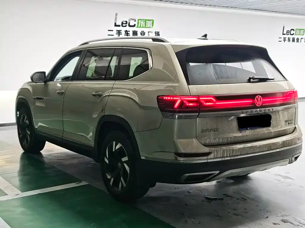Volkswagen Teramont X 2022 из CN, фото 10