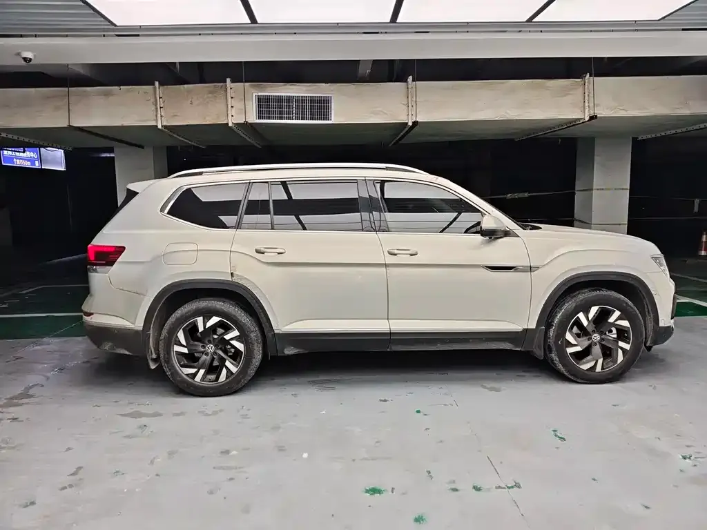 Volkswagen Teramont X 2022 из CN, фото 3