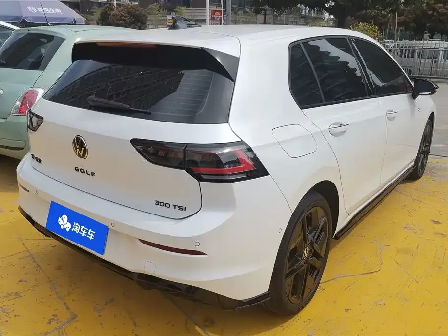 Volkswagen Golf 2025 из CN, фото 3