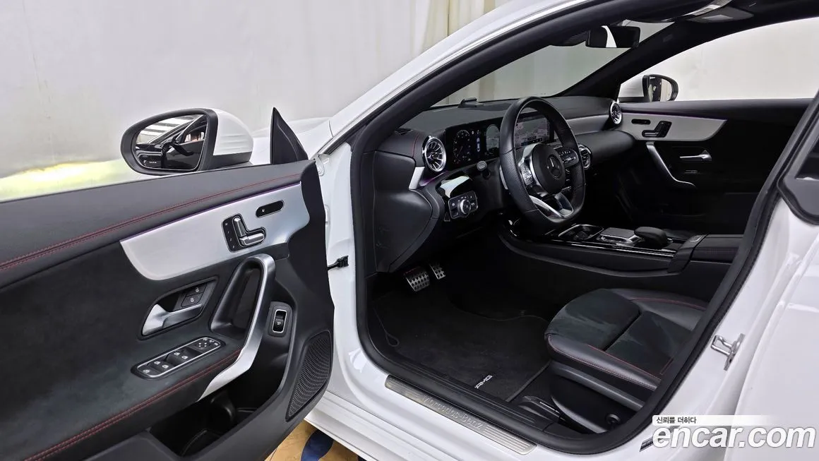 Mercedes-Benz CLA-Class — фото 10