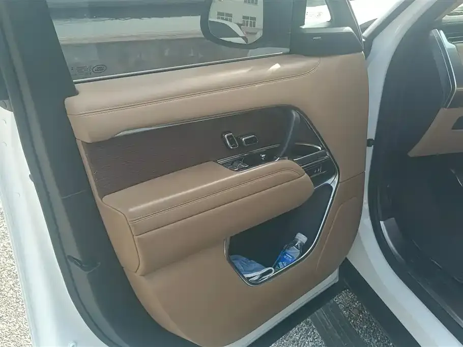 Land Rover Range Rover 2024 из CN, фото 9