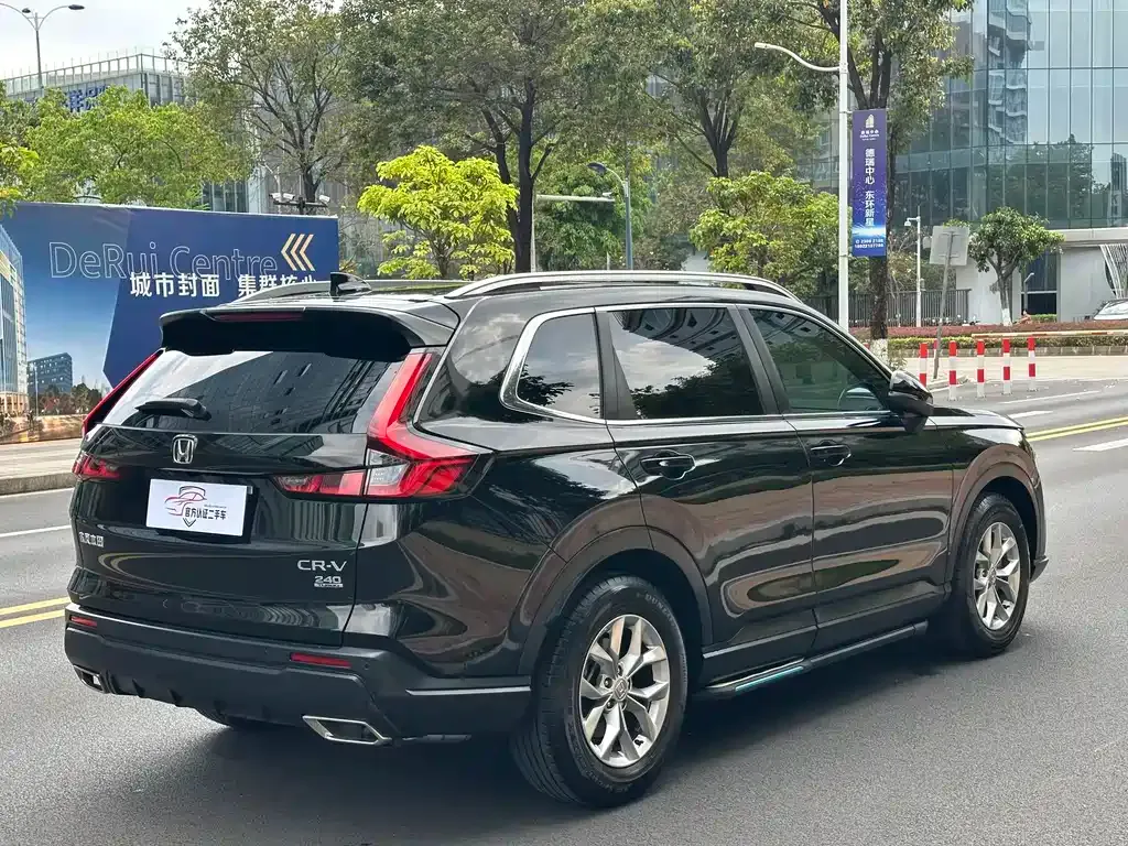 Honda CR-V — фото 7